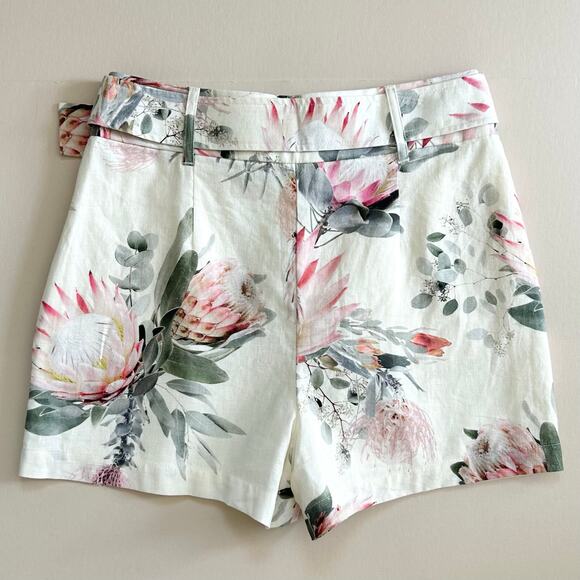 Express Linen Blend White Floral Protea High-Waisted Belted Shorts NWT - Picture 4 of 6